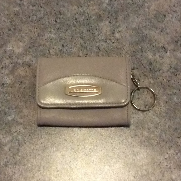 Liz Claiborne Handbags - liz Claiborne mini key 🔑 chain wallet